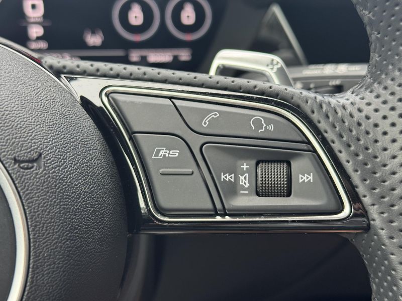 Audi RS 3 (2024) 2.5TFSi 294kW Quattro, Matrix  - fotka 28 z 57
