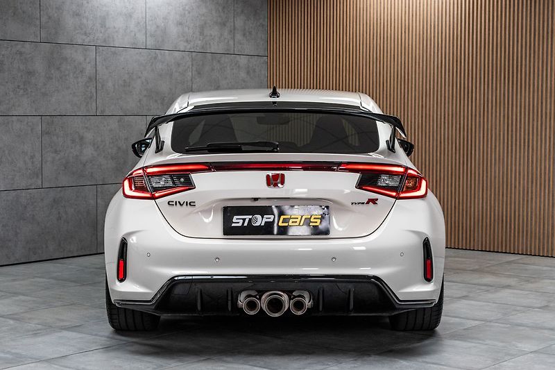Honda Civic TYPE R 2.0 REZERVACE - fotka 5 z 48