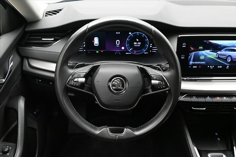 Škoda Octavia 2,0 TDI 110 KW DSG EL.KUFR Zár - fotka 18 z 31