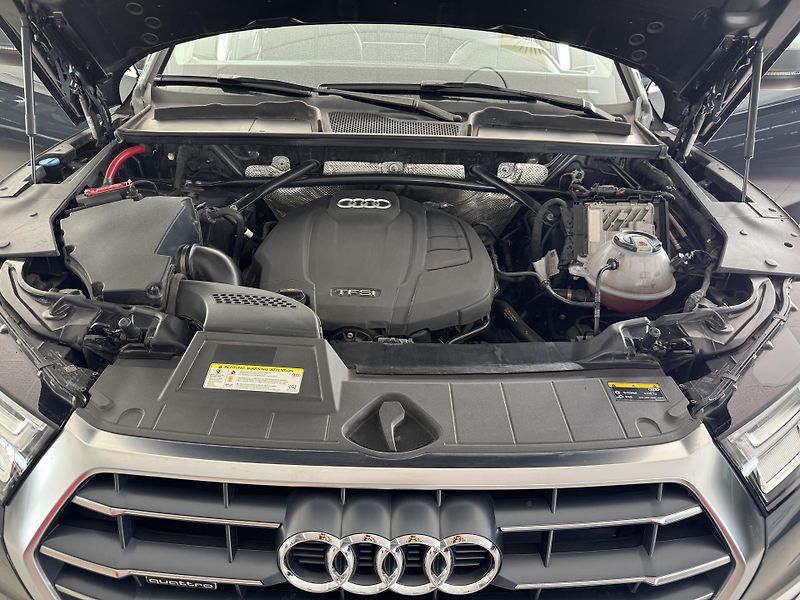 Audi Q5 45TFSI Q*Virtual*Panoram*Tažné - fotka 36 z 36