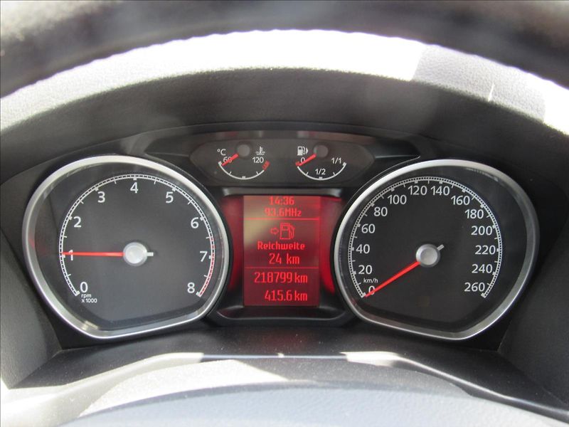 Ford Mondeo 2,0 Flexifuel Ethanol/Benzín 1 - fotka 13 z 31