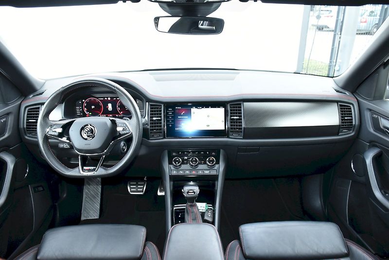 Škoda Kodiaq (2022) RS 2.0 TSI 180kW DSG 4x4 - fotka 10 z 32