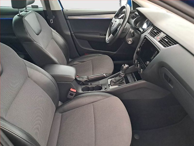 Škoda Octavia (2018) Style 2.0 TDI, Automat - fotka 9 z 22