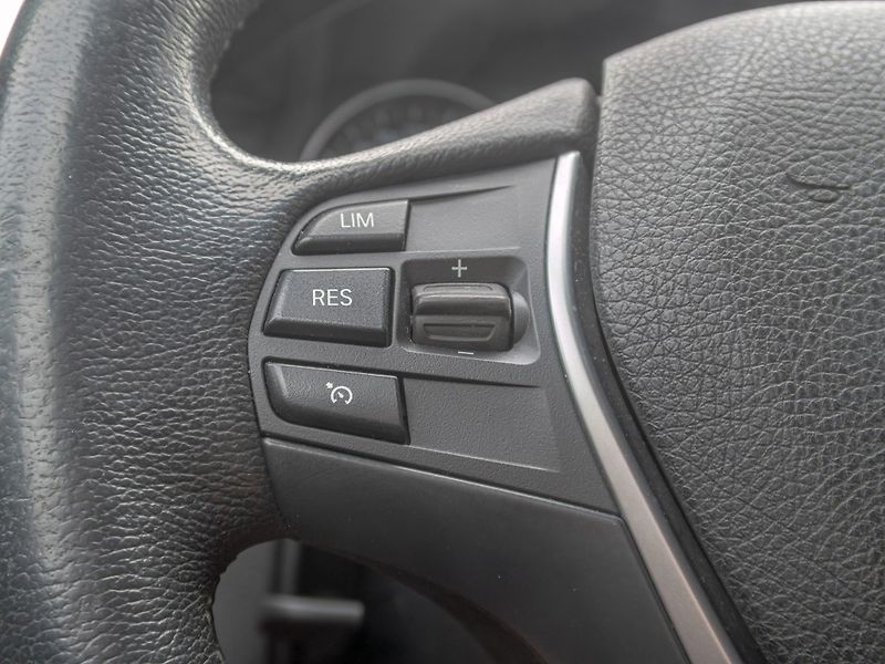 BMW Řada 3 (2017) 325D 165KW NAVI – LED - fotka 19 z 48