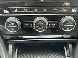 Volkswagen Golf IQ.DRIVE 1.6TDi DSG KLIMA ALU - náhled 31
