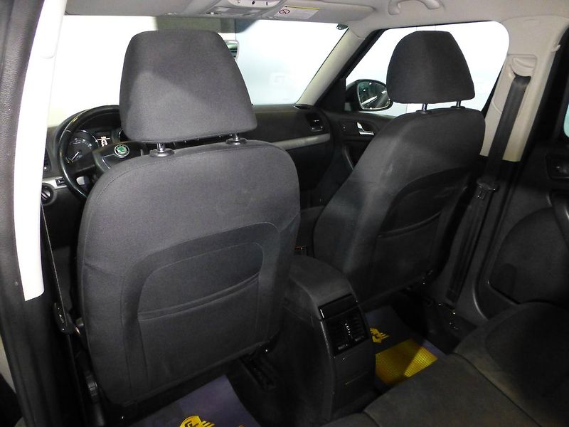 Škoda Yeti (2010) 1,2TSI-77KW*DIGI*PARK S*VYHŘ.S - fotka 15 z 26
