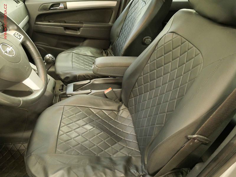 Opel Zafira (2012) 1.6i 7 míst, AC, park.asist - fotka 10 z 21