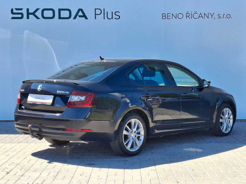 Škoda Octavia (2019) Ambition Plus Extra 1,5TSi 110 - fotka 2 z 35