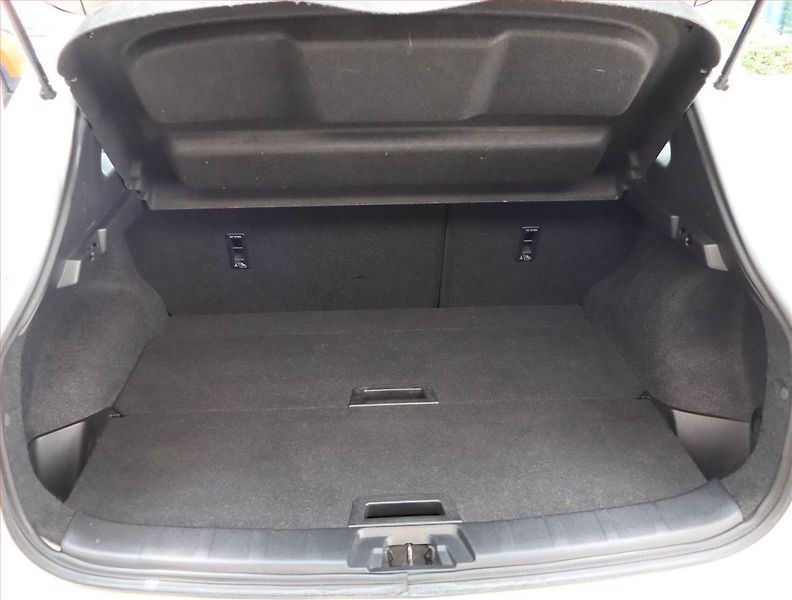 Nissan Qashqai (2016) 1.5 dCi, Serv.kniha, Navi - fotka 14 z 17