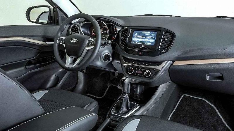 Lada Vesta.
