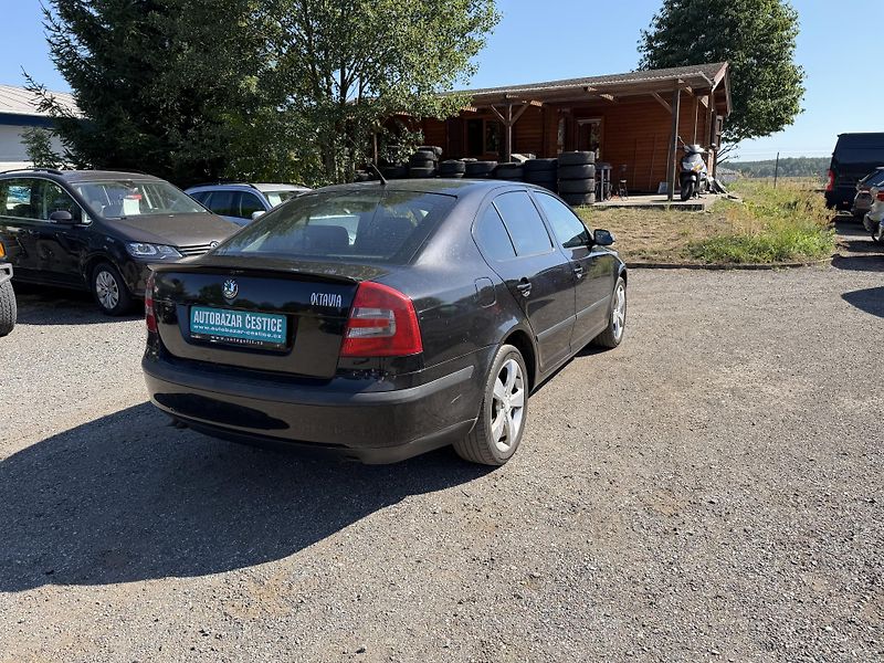 Škoda Octavia 1.9 TDI - fotka 6 z 20