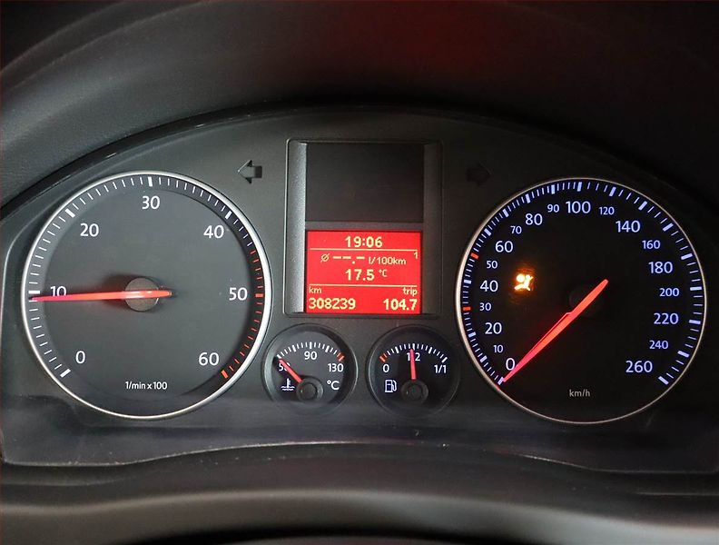 Volkswagen Golf Plus (2006) 1.9 TDI, nová STK, Tažné - fotka 11 z 20