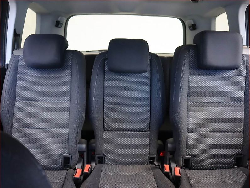 Volkswagen Touran (2019) Comfortline 1.5 TSI, Automat - fotka 10 z 20