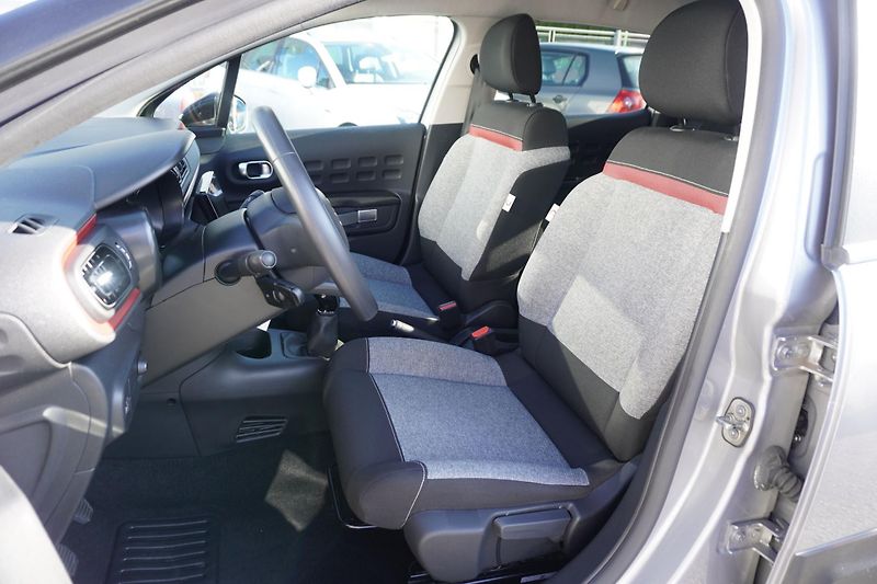 Citroën C3 (2022) 1,2PT 83 C-Séries - fotka 6 z 9
