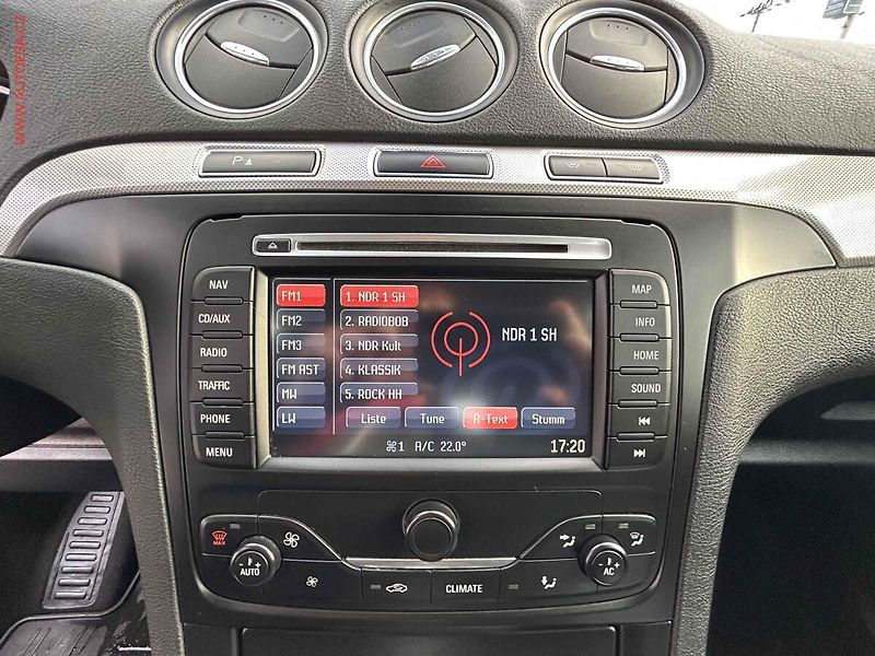 Ford Galaxy (2013) 2.0 TDCi, Klima - fotka 15 z 17
