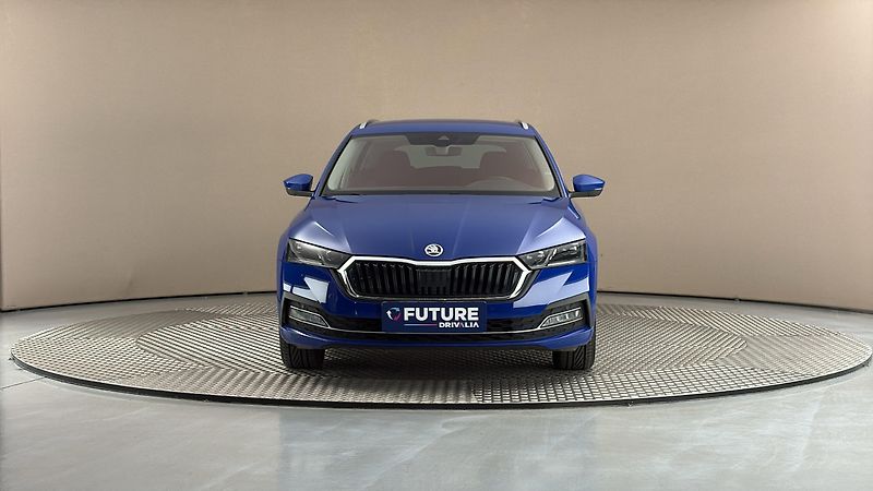 Škoda Octavia 2.0 TDI DSG Style Combi - fotka 3 z 26