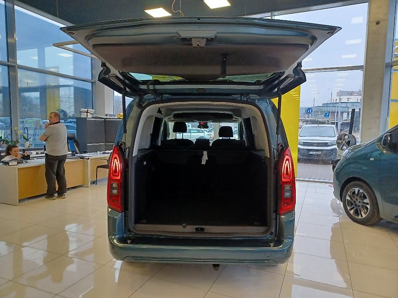 Opel Combo (2025) Elegance Plus 1,5 CDTi MT6 - fotka 8 z 27