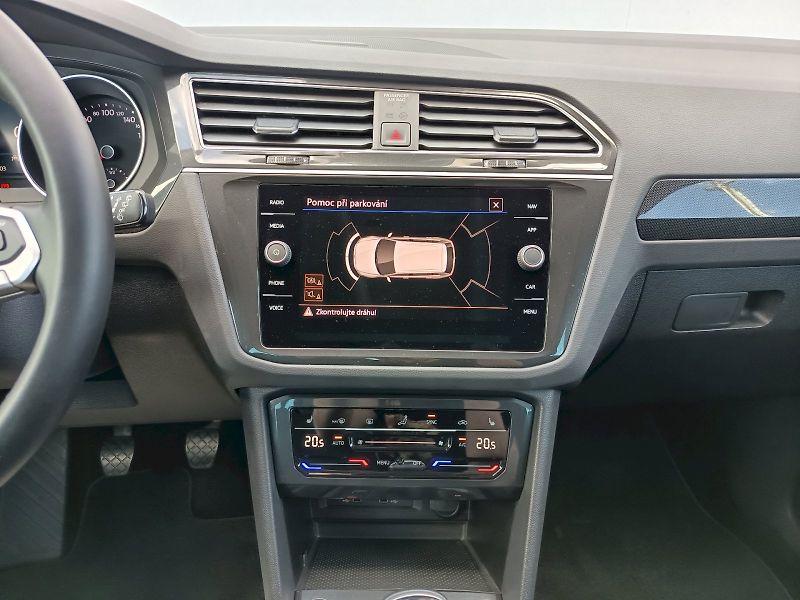 Volkswagen Tiguan (2021) 1.5 TSI 110kW LIFE - fotka 21 z 35