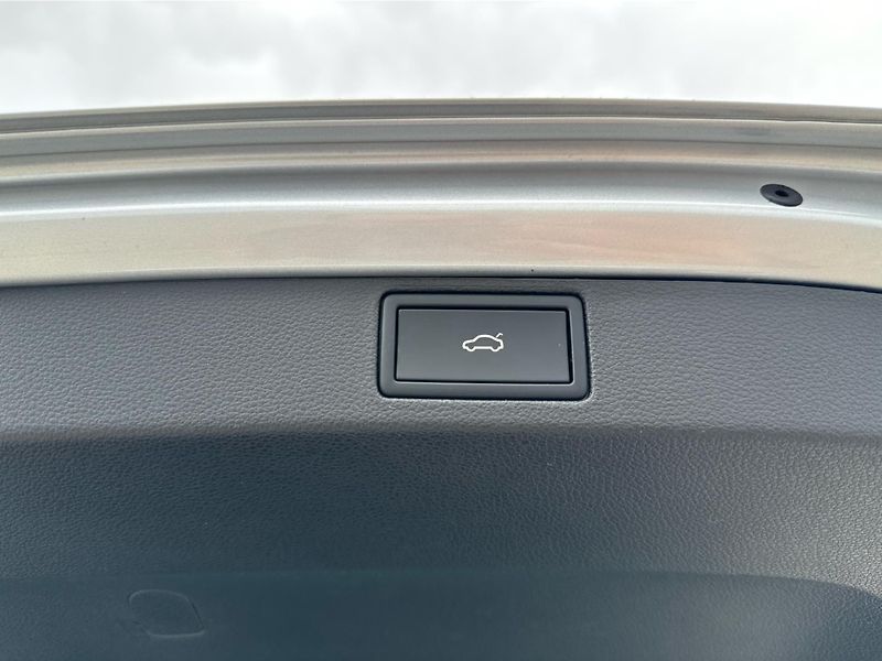 Škoda Scala 1,0TSi 81kW AMBITION PLUS - fotka 19 z 21