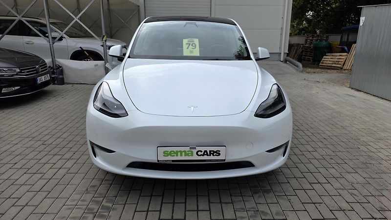 Tesla Model Y (2023) LR AWD Záruka SoH 93,2% - fotka 3 z 33