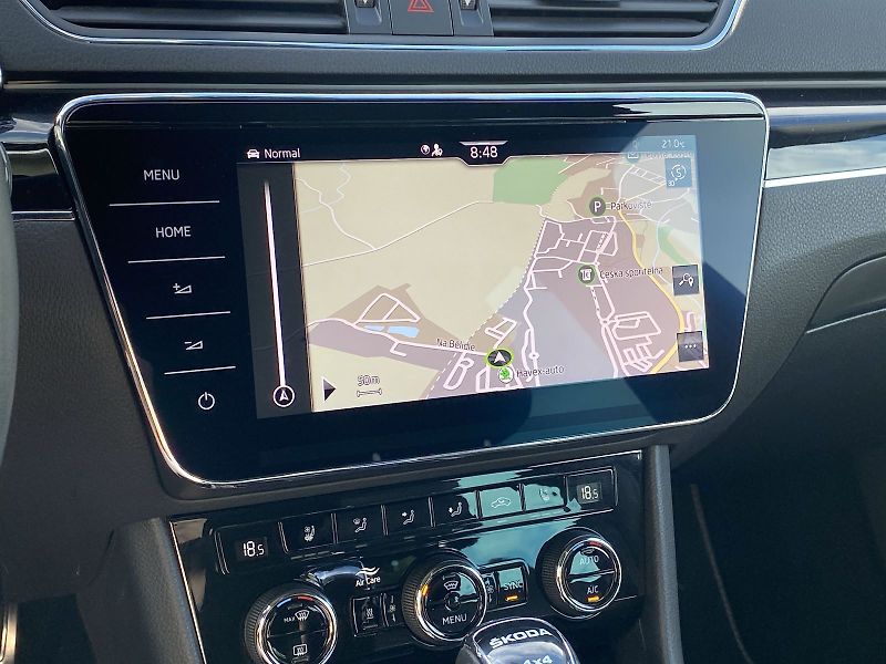 Škoda Superb (2023) Combi 2.0 TDI 4x4 DSG L&K - fotka 11 z 37