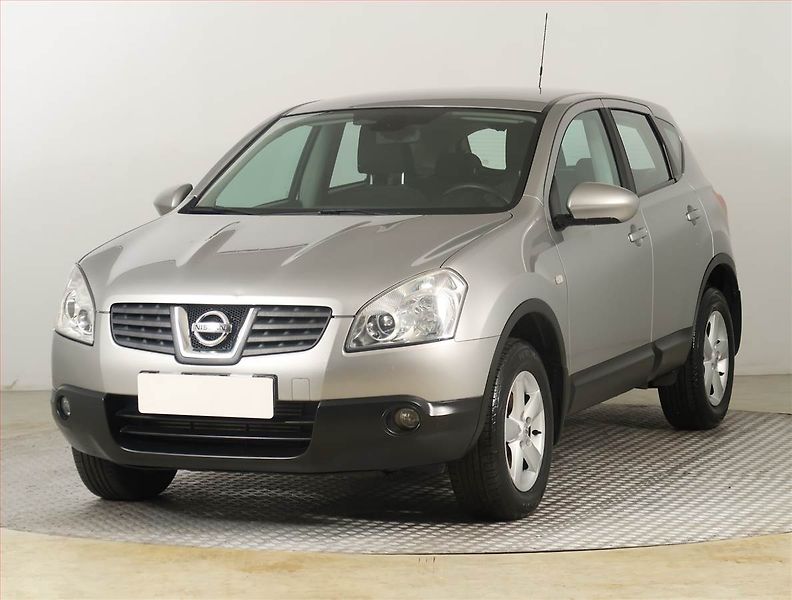 Nissan Qashqai (2009) 1.5 dCi, po STK, Tažné - fotka 2 z 19
