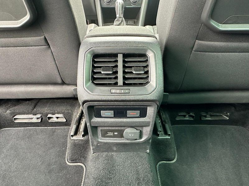 Volkswagen Tiguan 2.0 TDI 110kW/4x4/DSG/Navi - fotka 15 z 47