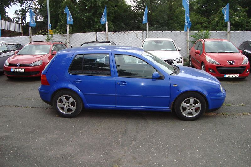 Volkswagen Golf (1998) 1.9 TDi,81 kw - fotka 8 z 35