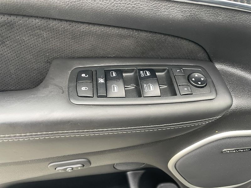 Jeep Grand Cherokee 6.4i 480PS HEMI SRT CZ 78000KM - fotka 91 z 187