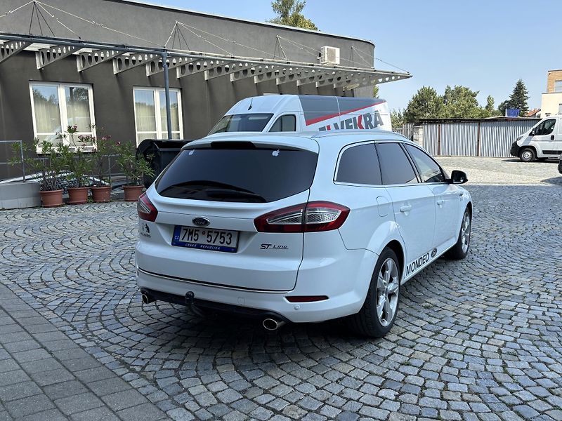 Ford Mondeo 2,2 TDCi - fotka 3 z 10