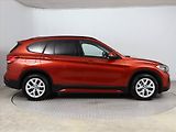 BMW X1 (2020) xDrive18d - náhled 6