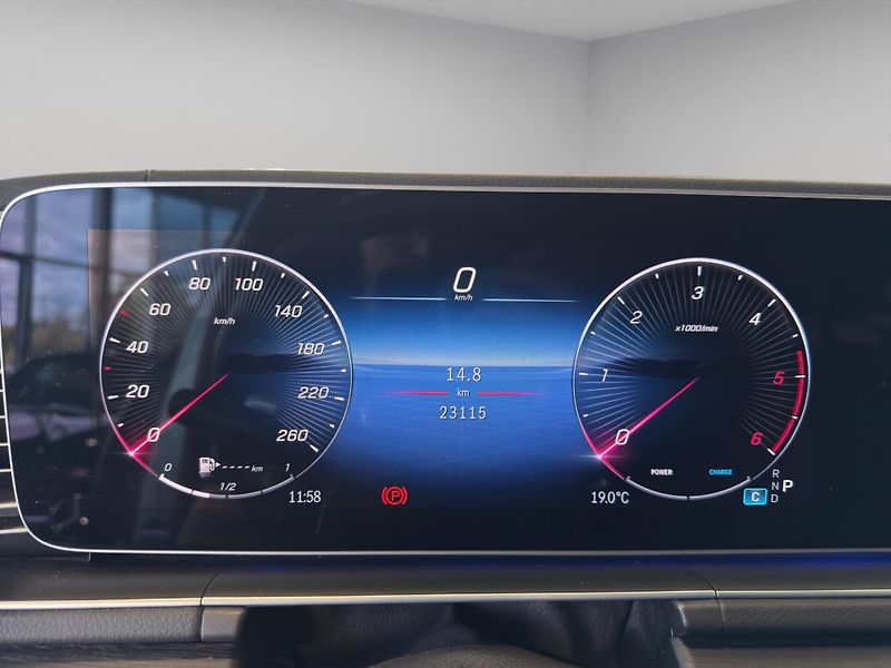 Mercedes-Benz GLE (2025) 450 D 4MATIC kupé - fotka 11 z 23