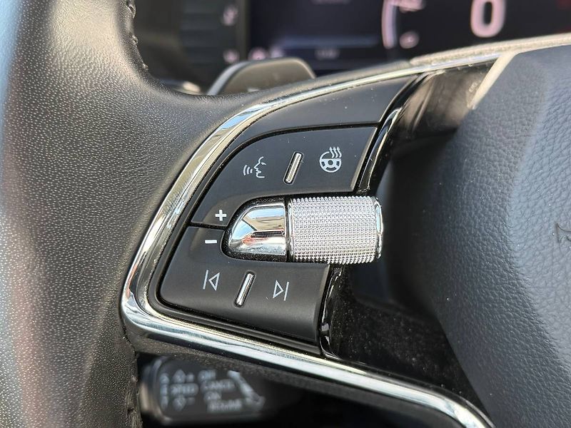 Škoda Superb (2021) 2.0 TDI 110 kW Style DSG - fotka 18 z 23