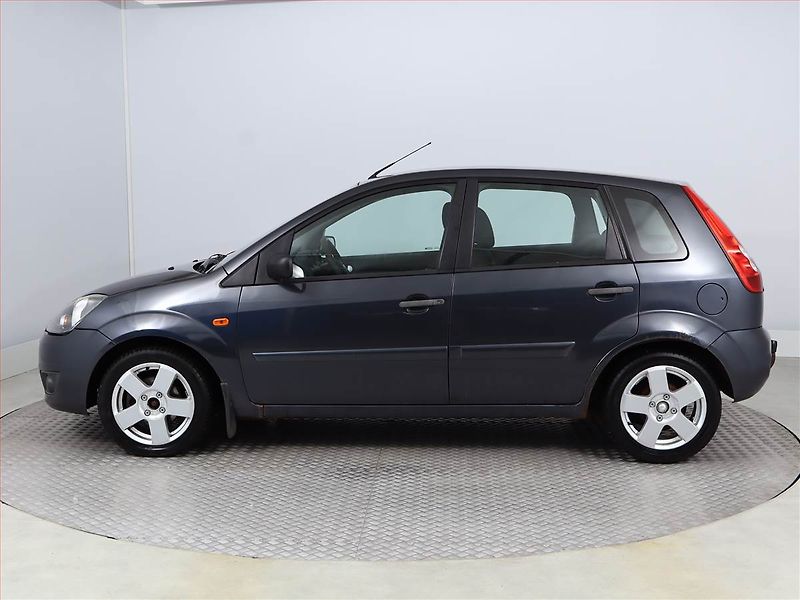 Ford Fiesta (2007) 1.3 i, Serv.kniha, po STK - fotka 3 z 12