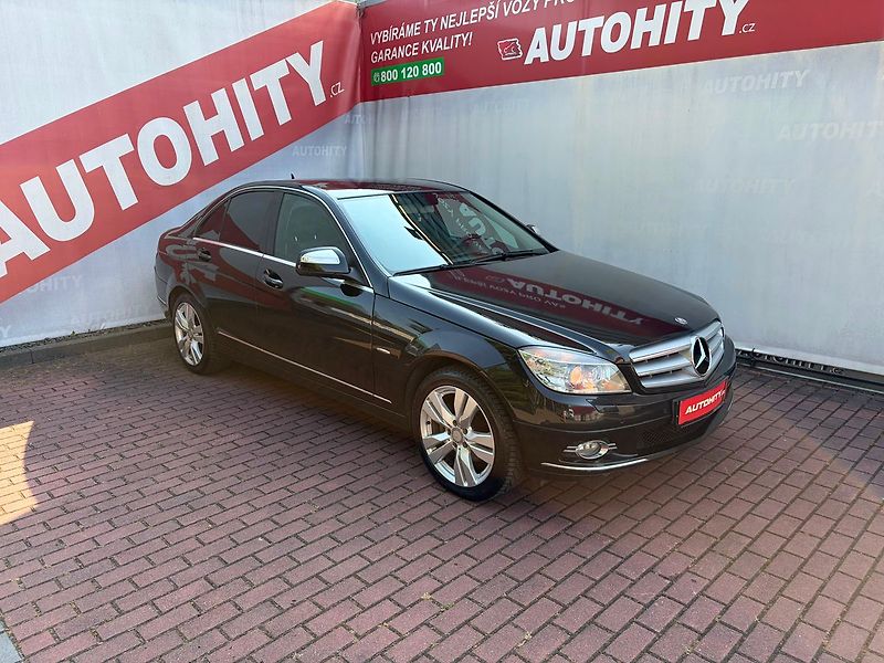 Mercedes-Benz Třídy C 220 CDi Aut. Elegance, ČR, Com - fotka 3 z 22