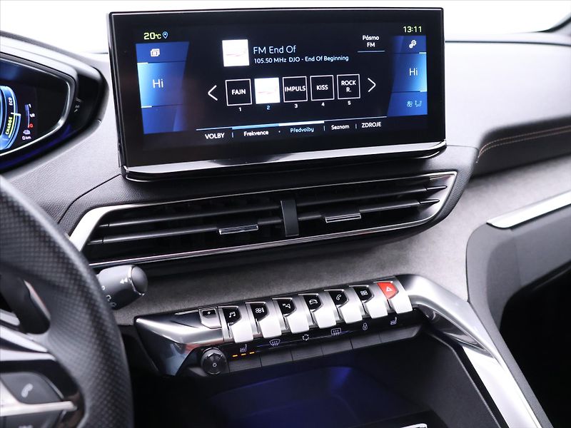 Peugeot 3008 GT 1,6 PureTech 133kW Automat - fotka 29 z 46