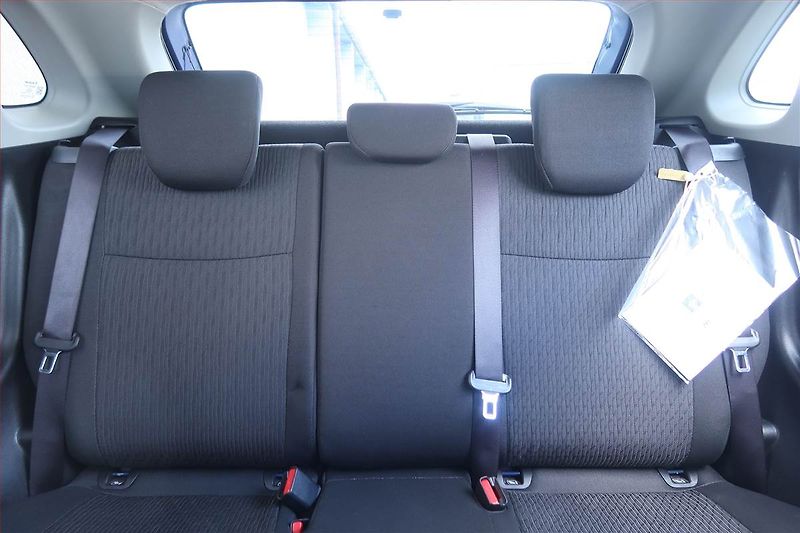 Suzuki Baleno (2017) 1.0 BoosterJet, Serv.kniha - fotka 10 z 22