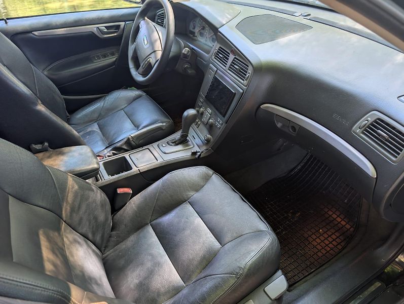 Volvo V70 (2001) - fotka 26 z 27