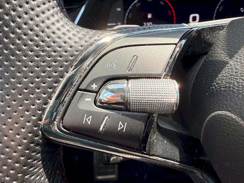 Škoda Octavia (2021) COM RS TD 147/2.0 A7F - fotka 18 z 30