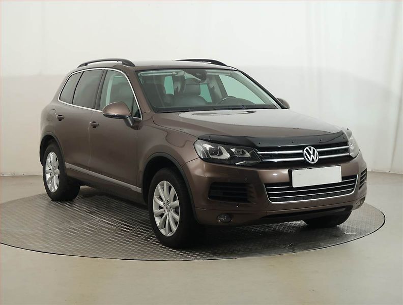Volkswagen Touareg (2011) 3.0 TDI, 4X4, Automat, Kůže - fotografie inzerátu
