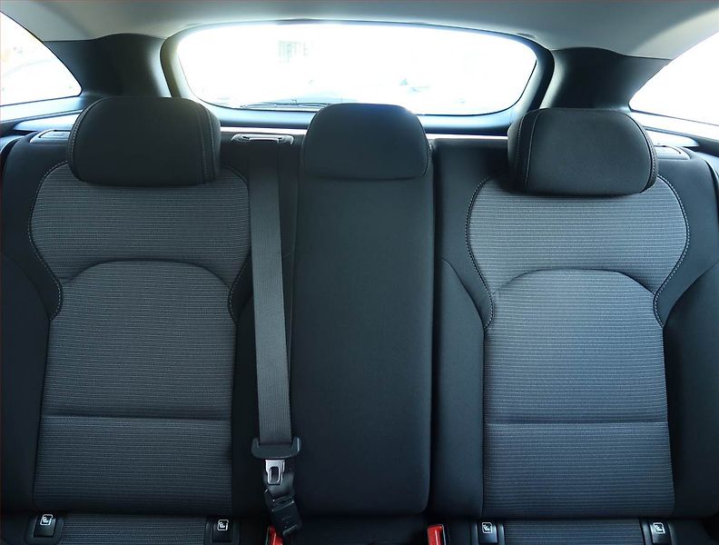 Hyundai i30 (2024) 1.0 T-GDI, Serv.kniha, Navi - fotka 10 z 19