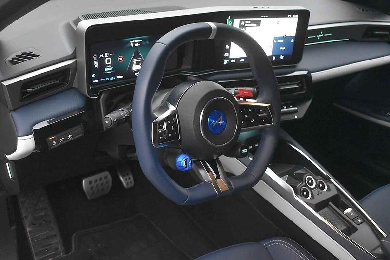 Alpine A290 je jízdně skvělé auto.