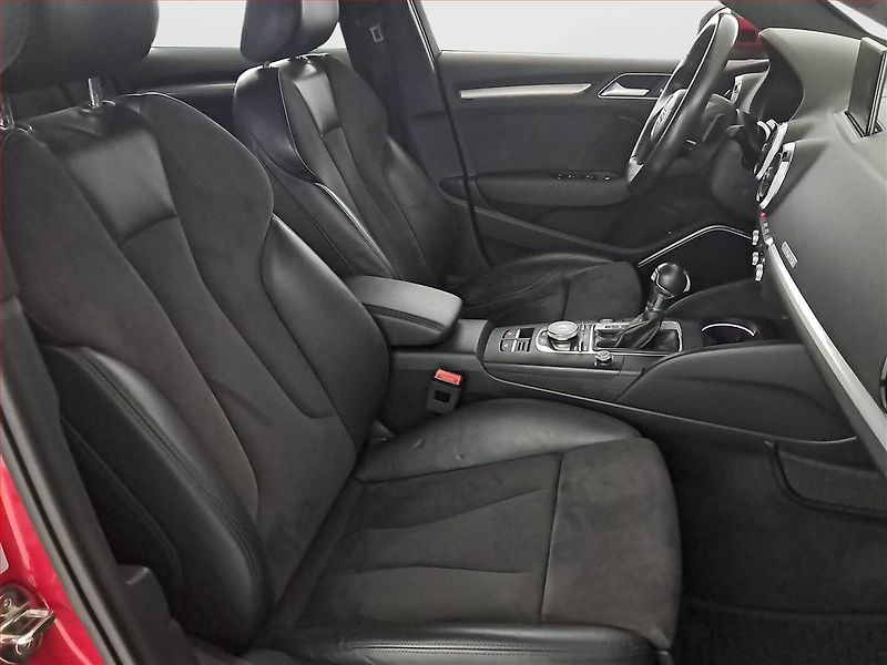 Audi A3 (2017) e-tron, Automat, Kůže, Navi - fotka 9 z 20