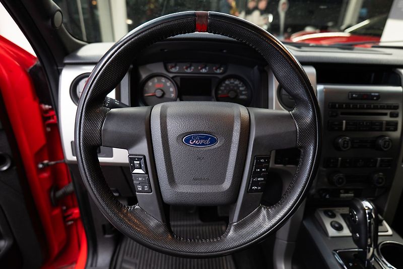 Ford F-150 6.2 SVT - fotka 6 z 24