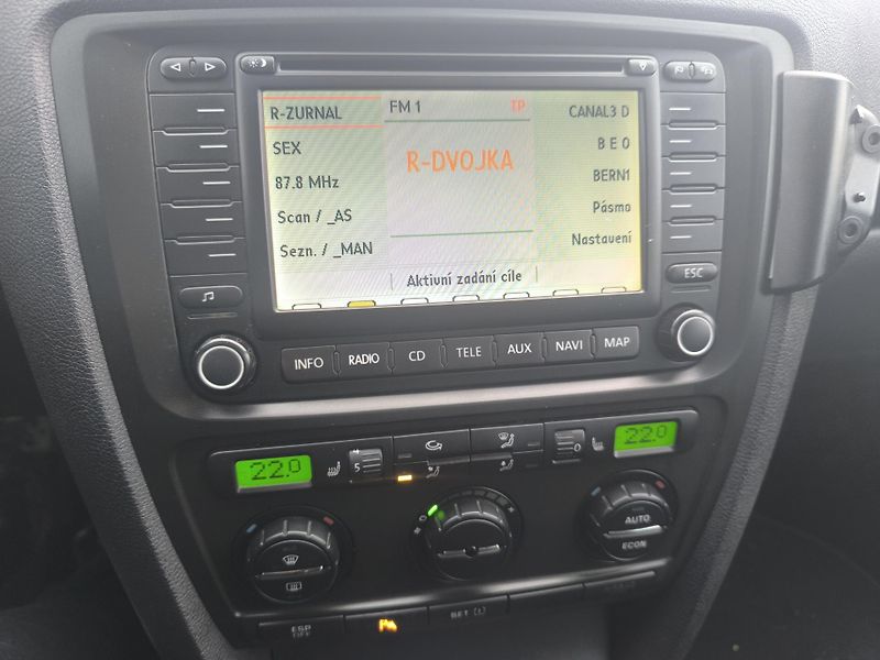 Škoda Octavia 1.9 TDi 4x4 SERVIS,DOL KM - fotka 21 z 38