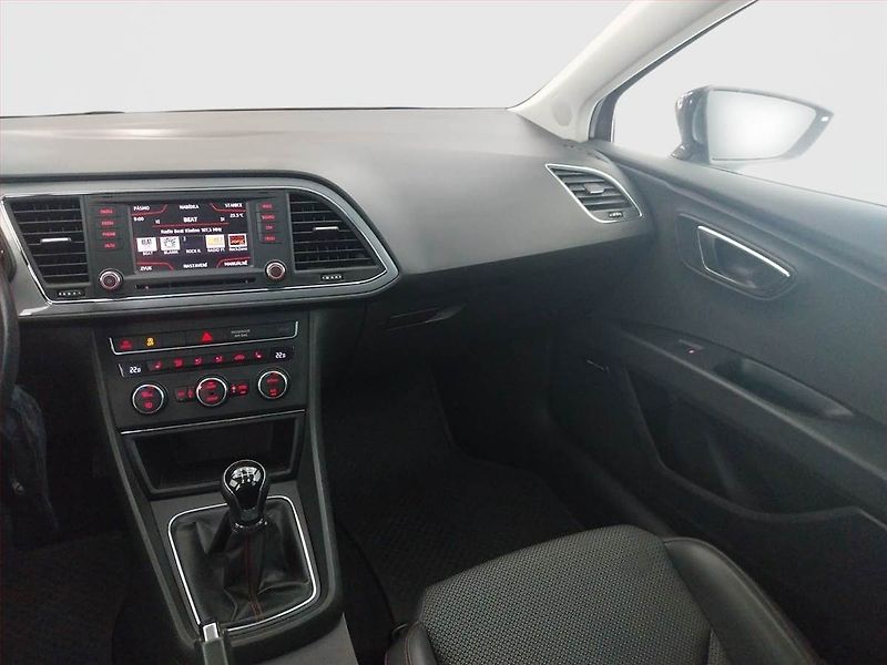 Seat Leon (2014) 2.0 TDI, Tempomat - fotka 8 z 19
