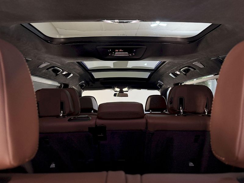 BMW X7 xDrive30d M-Sport Laser FULL - fotka 27 z 53