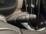 Volvo XC90 B5 AWD DARK ULTRA AUT CZ 7m - náhled 23