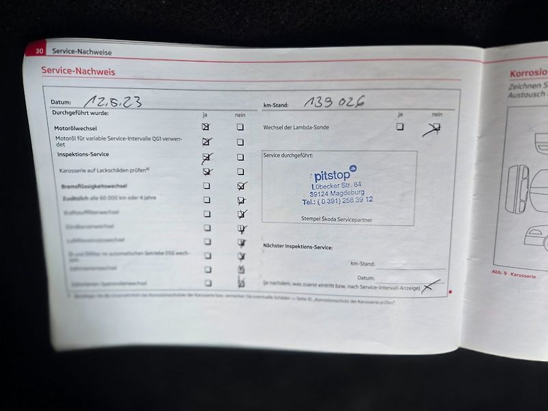 Škoda Fabia (2012) 1.2 TSI Serviska - fotka 29 z 34