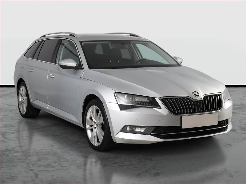 Škoda Superb (2015) Style 2.0 TDI, Serv.kniha - fotografie inzerátu